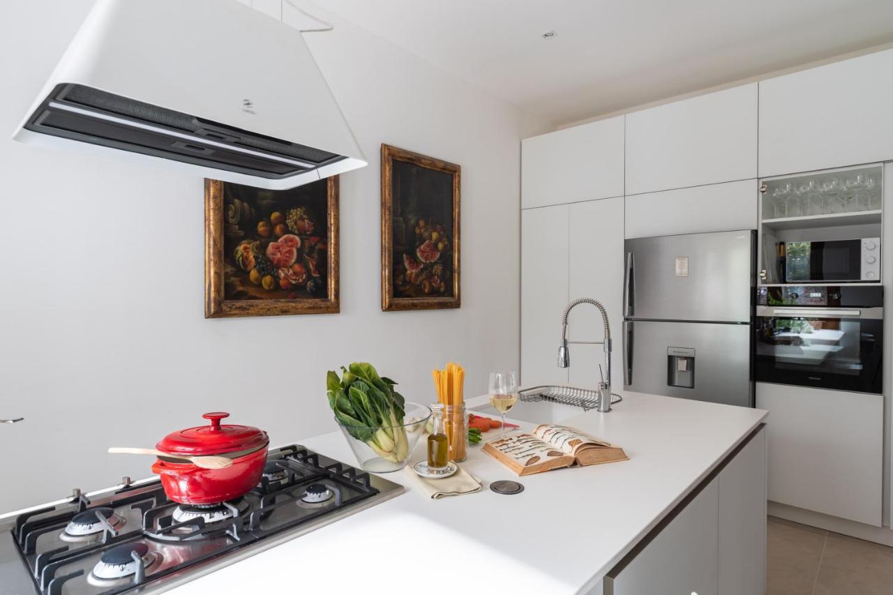 Domus Orestea Luxury Suites Παλέρμο Εξωτερικό φωτογραφία