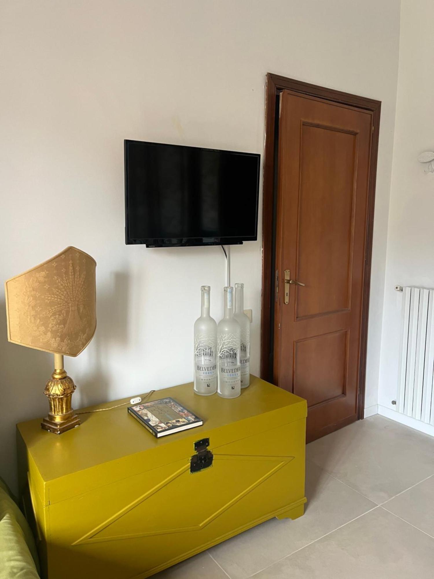 Domus Orestea Luxury Suites Παλέρμο Εξωτερικό φωτογραφία